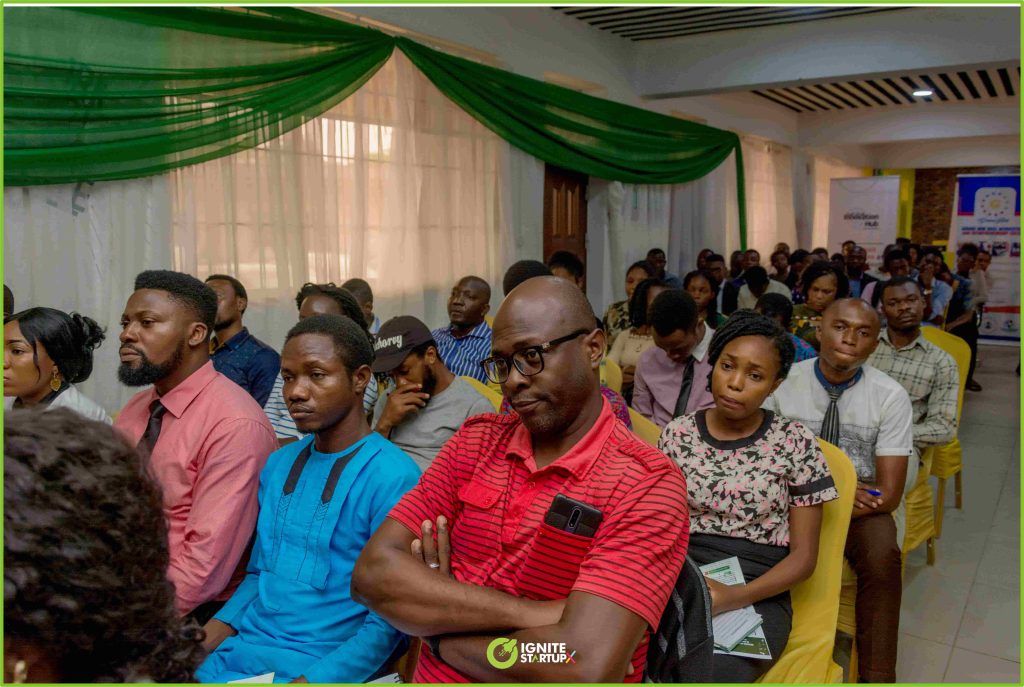 cross_section_of_audience_at_ignite_startupx_ leadership school induction (1).jpg